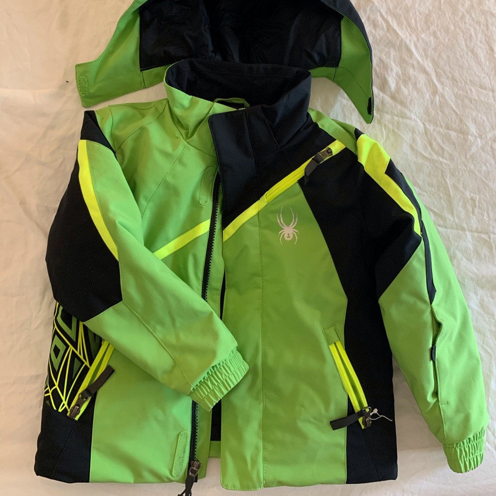 Boys snowboard jacket and bibs